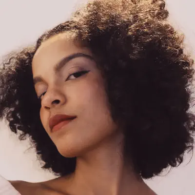 Listen to Gabriela Viegas, watch music videos, read bio, see tour dates & more!