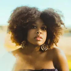 Listen to Clarissa Carter, watch music videos, read bio, see tour dates & more!