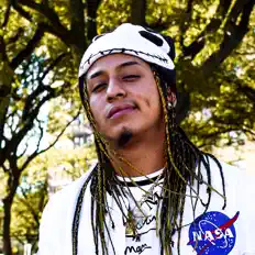 Problematico을(를) 듣고, 뮤직 비디오를 보고, 약력을 읽고, 투어 일정 등을 확인하세요!