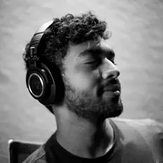 收听 Murandu、观看音乐视频、阅读小传、查看巡演日期等 ！