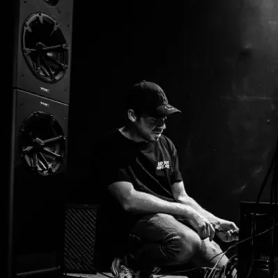 Listen to Jonathan Landossa, watch music videos, read bio, see tour dates & more!