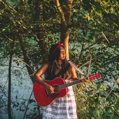 Joriを聴いたり、ミュージックビデオを鑑賞したり、経歴やツアー日程などを確認したりしましょう！