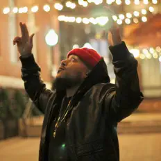 聆聽 Al-Fatir、觀看音樂影片、閱讀小傳、查看巡演日期等！