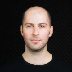 Escucha a Draganeskool, mira videos musicales, lee su biografía, consulta las fechas de las gira y más.