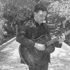 Evan Grayを聴いたり、ミュージックビデオを鑑賞したり、経歴やツアー日程などを確認したりしましょう！