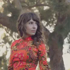 Listen to Justine Bennett, watch music videos, read bio, see tour dates & more!