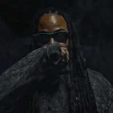 Escucha a Jay Burns, mira videos musicales, lee su biografía, consulta las fechas de las gira y más.