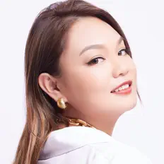Listen to Renee Chan, watch music videos, read bio, see tour dates & more!