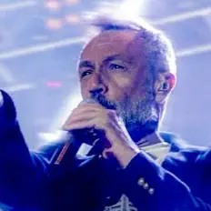 Ouve Rafa Sánchez, vê vídeos de música, lê a biografia, vê as datas da digressão e muito mais!