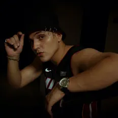 Ascolta Zeint, guarda video musicali, leggi la biografia, vedi le date del tour & altro!