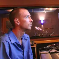 Escucha a Mr.Malone, mira videos musicales, lee su biografía, consulta las fechas de las gira y más.