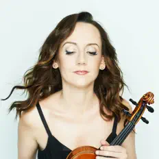 Ascolta Agata Szymczewska, guarda video musicali, leggi la biografia, vedi le date del tour & altro!