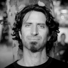 收听 Natalio Sued、观看音乐视频、阅读小传、查看巡演日期等 ！