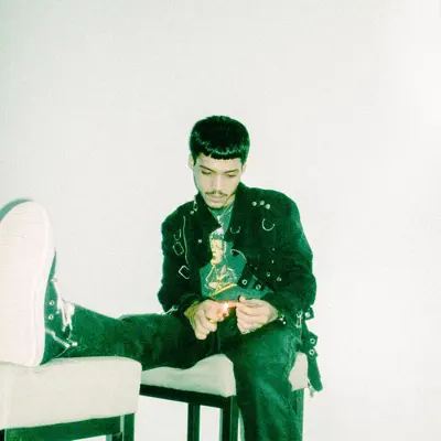 Listen to Joven Braca, watch music videos, read bio, see tour dates & more!