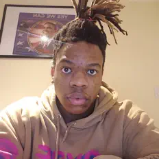 Stevie Blacknisを聴いたり、ミュージックビデオを鑑賞したり、経歴やツアー日程などを確認したりしましょう！