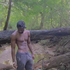 Milo Griffin सुनें, म्यूज़िक वीडियो देखें, बायो पढ़ें, दौरे की तारीखें और बहुत कुछ देखें!