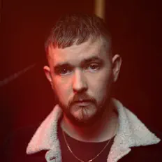 Listen to Tom Martin, watch music videos, read bio, see tour dates & more!