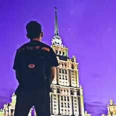 Ouve Narleks, vê vídeos de música, lê a biografia, vê as datas da digressão e muito mais!