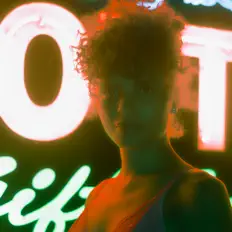 Ascolta Booboo, guarda video musicali, leggi la biografia, vedi le date del tour & altro!