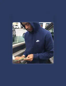 Listen to Aed Chucc, watch music videos, read bio, see tour dates & more!