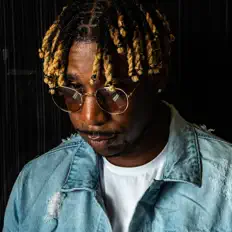 Ascolta SY, guarda video musicali, leggi la biografia, vedi le date del tour & altro!