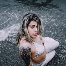 Listen to Luna C, watch music videos, read bio, see tour dates & more!