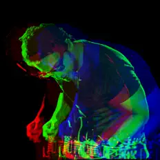 Ouça The Holywalk, assista a videoclipes, leia a biografia, veja as datas das turnês e mais!