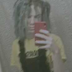 Posłuchaj wykonawcy 12KVNG, obejrzyj teledyski, przeczytaj biografię, zobacz daty tras koncertowych i nie tylko!