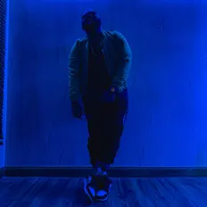 Ascolta Robe Mayers, guarda video musicali, leggi la biografia, vedi le date del tour & altro!