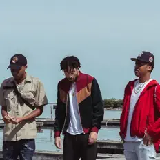 Ovrsight सुनें, म्यूज़िक वीडियो देखें, बायो पढ़ें, दौरे की तारीखें और बहुत कुछ देखें!