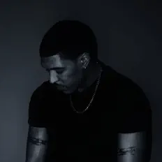 Poslechněte si interpreta Nyc, sledujte hudební videa, přečtěte si životopis, podívejte se na data turné a další informace.