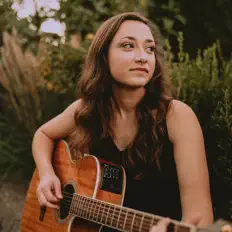 Listen to Hannah Shea, watch music videos, read bio, see tour dates & more!