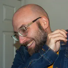 收听 Clouds For Sale、观看音乐视频、阅读小传、查看巡演日期等 ！