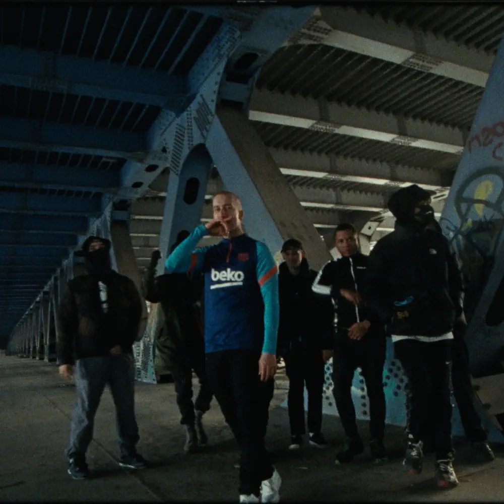 Marco-9 – Hola ft. Жак Энтони (prod. by MARSY, Lichbeatz, Pretty Scream)