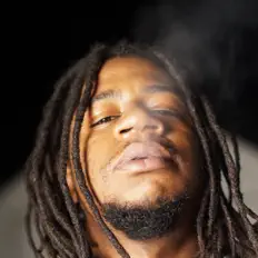 Ouça Wicked Rio, assista a videoclipes, leia a biografia, veja as datas das turnês e mais!