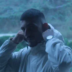 Hör dir Mestre an, schau dir Musikvideos an, lies die Biografie, finde Tourdaten und mehr!