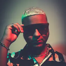 Ouça Castiyo, assista a videoclipes, leia a biografia, veja as datas das turnês e mais!