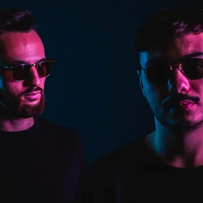 Listen to dBlvrries, watch music videos, read bio, see tour dates & more!