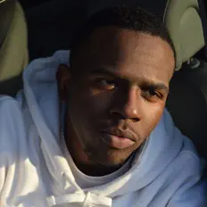 收听 Prod、观看音乐视频、阅读小传、查看巡演日期等 ！