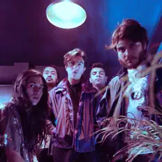 Ouça Jet Nebula, assista a videoclipes, leia a biografia, veja as datas das turnês e mais!