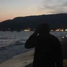 Escucha a SADLESS, mira videos musicales, lee su biografía, consulta las fechas de las gira y más.