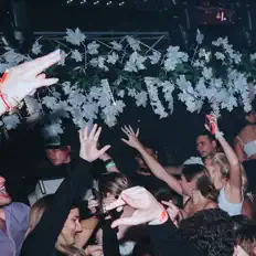 Posłuchaj wykonawcy Jamie Aijala, obejrzyj teledyski, przeczytaj biografię, zobacz daty tras koncertowych i nie tylko!