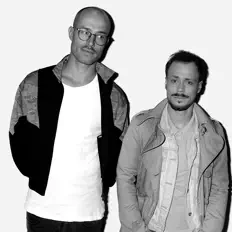 Ouve Bon Sjef & Phill Ballins, vê vídeos de música, lê a biografia, vê as datas da digressão e muito mais!