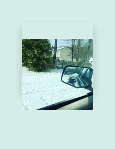 Luister naar JayTheSpaceKid, bekijk muziekvideo's, lees de bio, bekijk de tourdata, en meer!