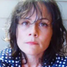 Ouça Jennifer Leonhardt, assista a videoclipes, leia a biografia, veja as datas das turnês e mais!