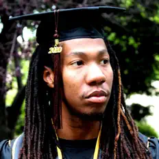 Hör dir Royalty the Kidd an, schau dir Musikvideos an, lies die Biografie, finde Tourdaten und mehr!