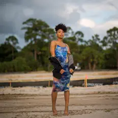 M.Jaeを聴いたり、ミュージックビデオを鑑賞したり、経歴やツアー日程などを確認したりしましょう！