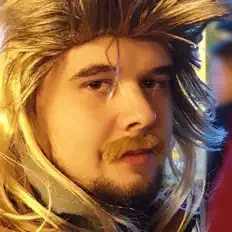 Ziegelus सुनें, म्यूज़िक वीडियो देखें, बायो पढ़ें, दौरे की तारीखें और बहुत कुछ देखें!