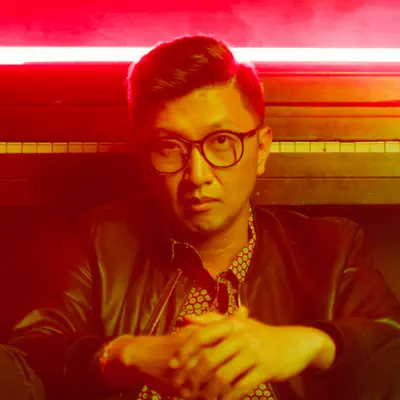 Listen to Stephen Ku, watch music videos, read bio, see tour dates & more!