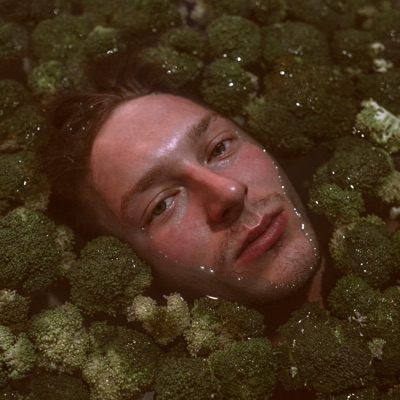 Listen to Серый Подвысоцкий, watch music videos, read bio, see tour dates & more!